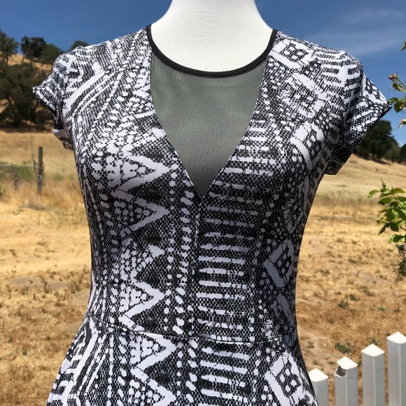 Kimichi Blue Print Mesh Back Skater Dress - Picture 3 of 6